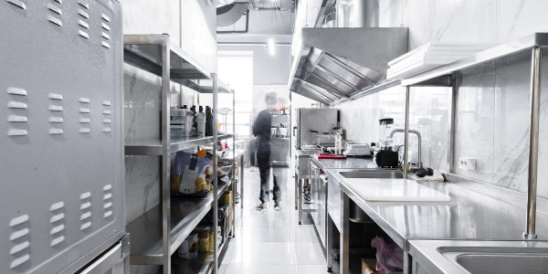 Limpiezas de Conductos de Extracción y Ventilación Deltebre · Cocina de Caterings