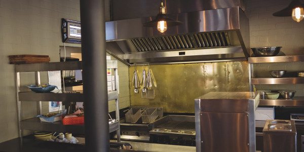 Limpiezas de Conductos de Extracción y Ventilación Sant Jaume d'Enveja · Cocina de Pizzerías