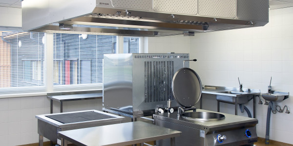 Limpiezas de Conductos de Extracción y Ventilación la Palma d'Ebre · Cocina de Geriátricos